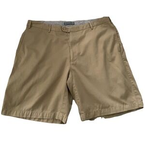 Peter Millar Golf Men's Chino Shorts Khaki Size 40 Flat Front Preppy